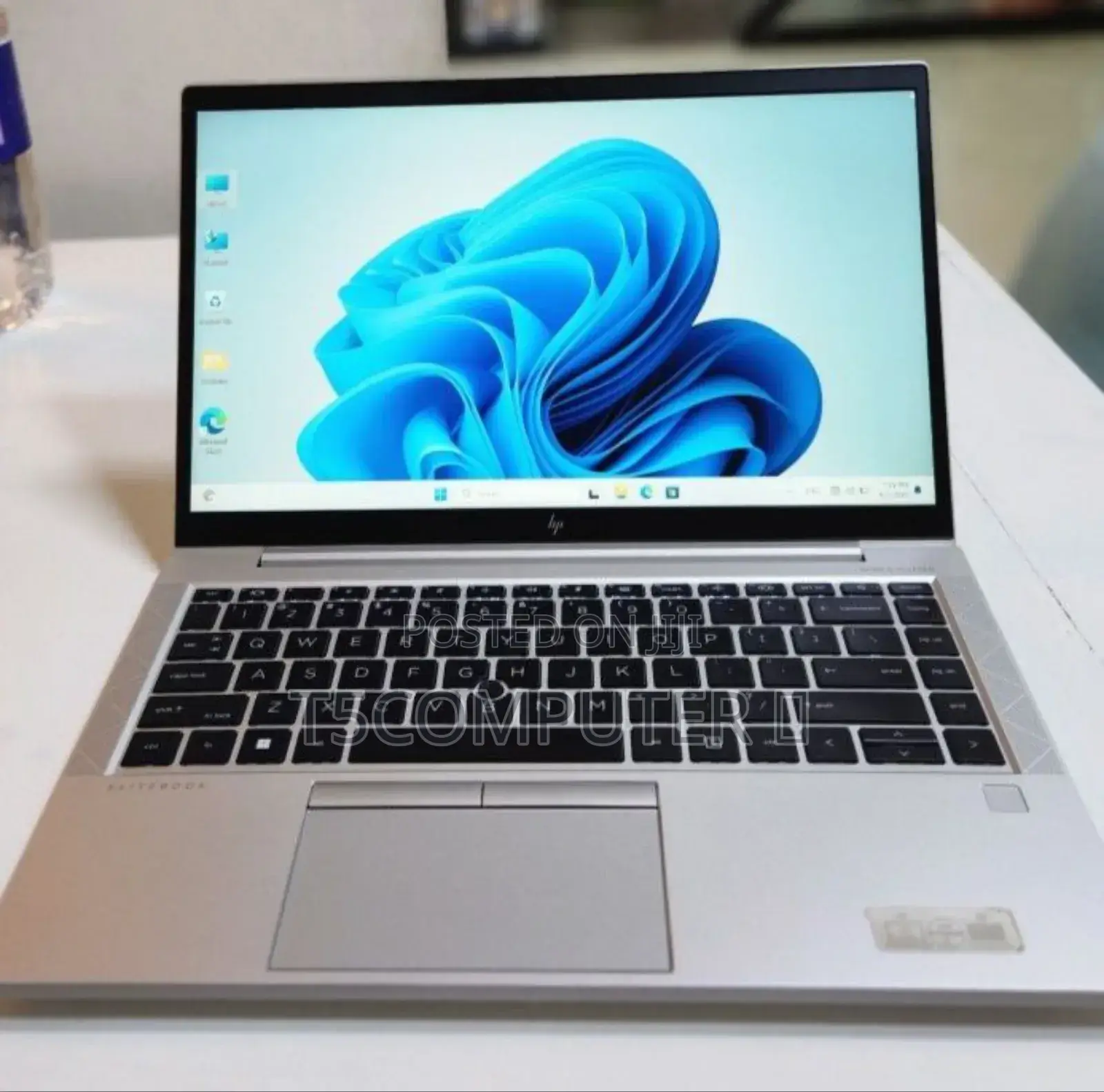 New Laptop HP EliteBook 840 G8 16GB Intel Core I7 SSD 512GB