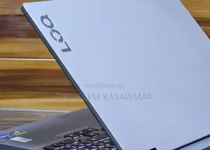 New Laptop Lenovo LOQ 15ARP9 16GB AMD Ryzen 7 SSD 512GB