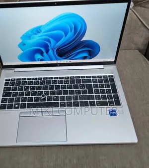 New Laptop HP EliteBook 850 G8 16GB Intel Core I7 SSD 512GB