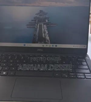 New Laptop Dell XPS 13 8GB Intel Core I5 SSD 512GB