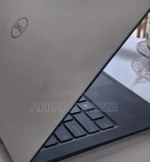 New Laptop Dell XPS 13 8GB Intel Core I5 SSD 512GB