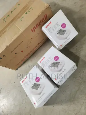 Photo - Digital Bp米較medical Blood Pressure Monitor以為blood Pressure