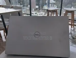New Laptop Dell XPS 15 8GB Intel Core I5 SSD 512GB