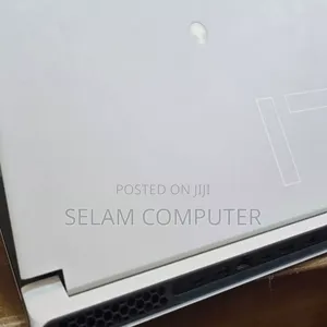 New Laptop Alienware M17x R2 32GB Intel Core I7 SSD 1T