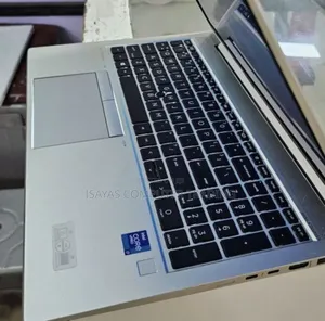 New Laptop HP EliteBook 840 G8 16GB Intel Core I7 SSD 512GB