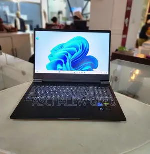 New Laptop HP Victus 15 16GB Intel Core I7 SSD 1T