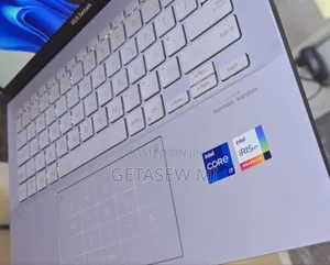 Photo - New Laptop Asus VivoBook 15 X505BA 16GB Intel Core I7 SSD 512GB