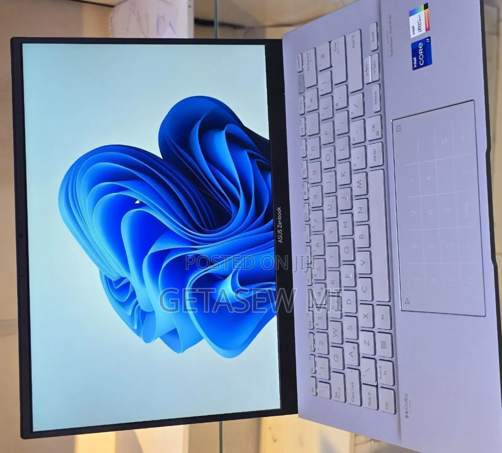 New Laptop Asus VivoBook 15 X505BA 16GB Intel Core I7 SSD 512GB