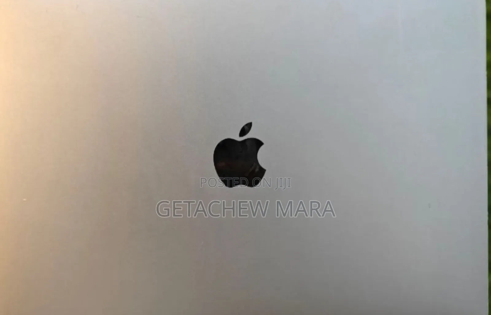New Laptop Apple MacBook Pro M1 16GB Intel Core I9 SSD 256GB