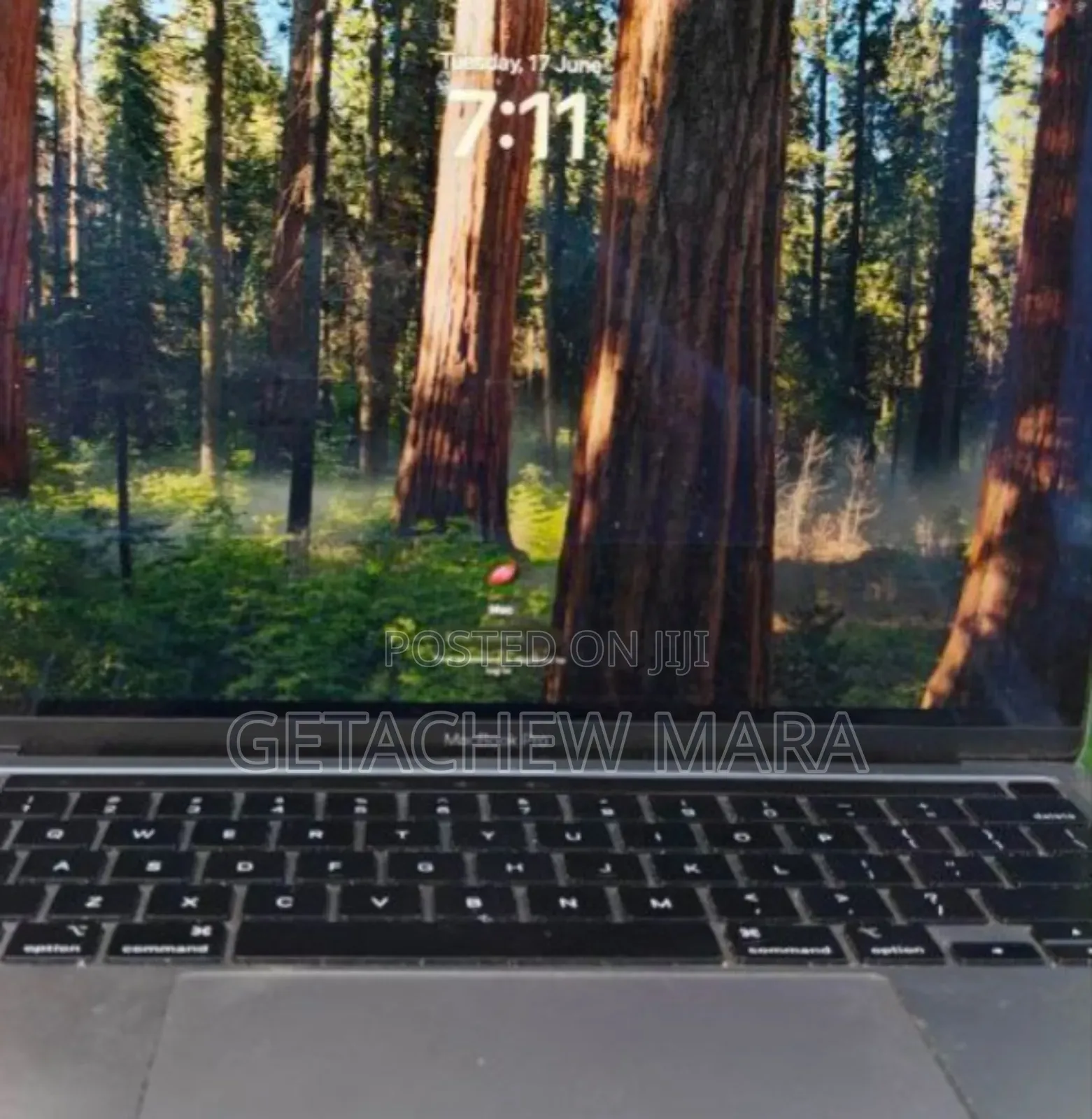 New Laptop Apple MacBook Pro M1 16GB Intel Core I9 SSD 256GB