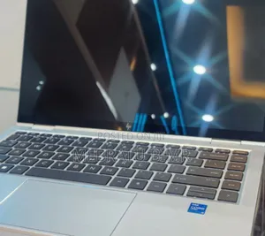 New Laptop HP EliteBook X360 1040 G7 16GB Intel Core I5 SSD 512GB