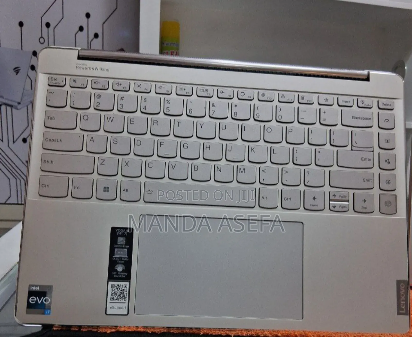 New Laptop Lenovo Yoga 9i 16GB Intel Core I7 SSD 512GB