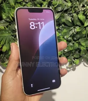 Photo - New Apple iPhone 13 128 GB White