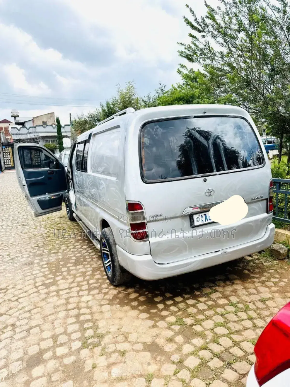 Toyota HiAce 2009 Silver