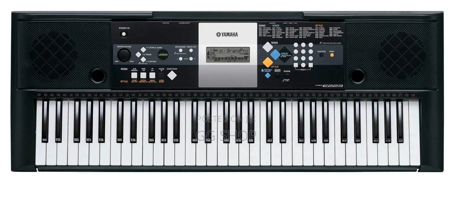 Yamaha Keyboard E223