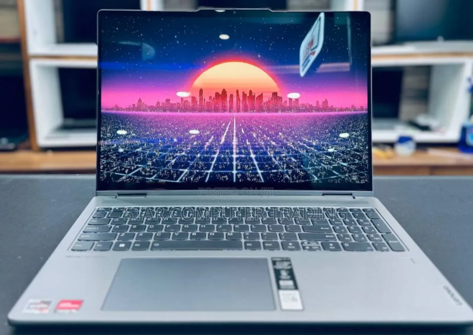 New Laptop Lenovo Yoga 7i 8GB AMD Ryzen 5 SSD 512GB