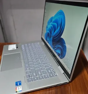 New Laptop HP Envy X360 8GB Intel Core I5 SSD 512GB