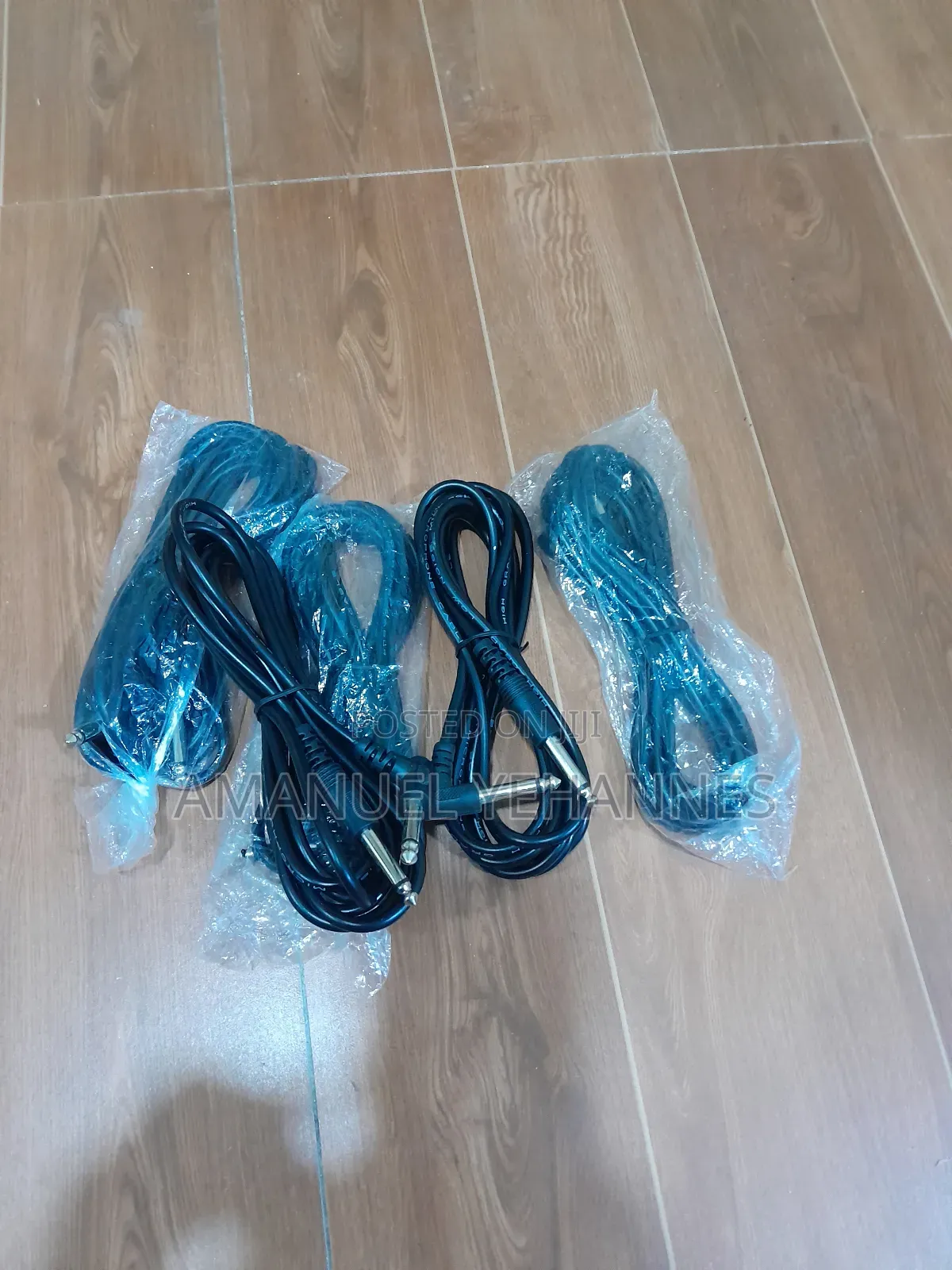 Acoustic Guitar Cable