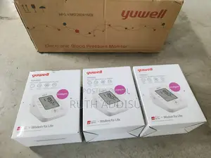 Photo - Digital Blood Pressuer Monitor半島medical Bp Monitor New