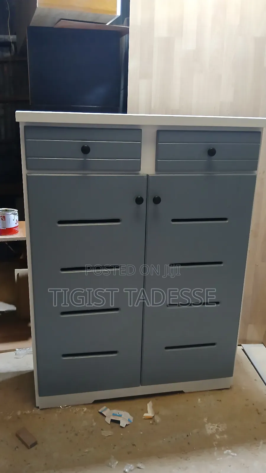 ጫማ መደርደርያ 1ሜትር በ ሜትር ከ 30