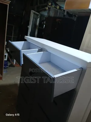 ጫማ መደርደርያ 1ሜትር በ ሜትር ከ 30