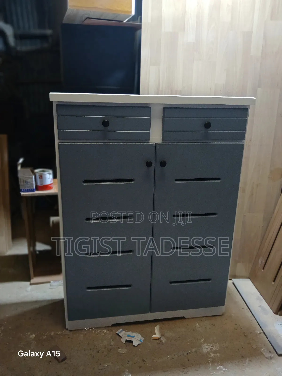 ጫማ መደርደርያ 1ሜትር በ ሜትር ከ 30