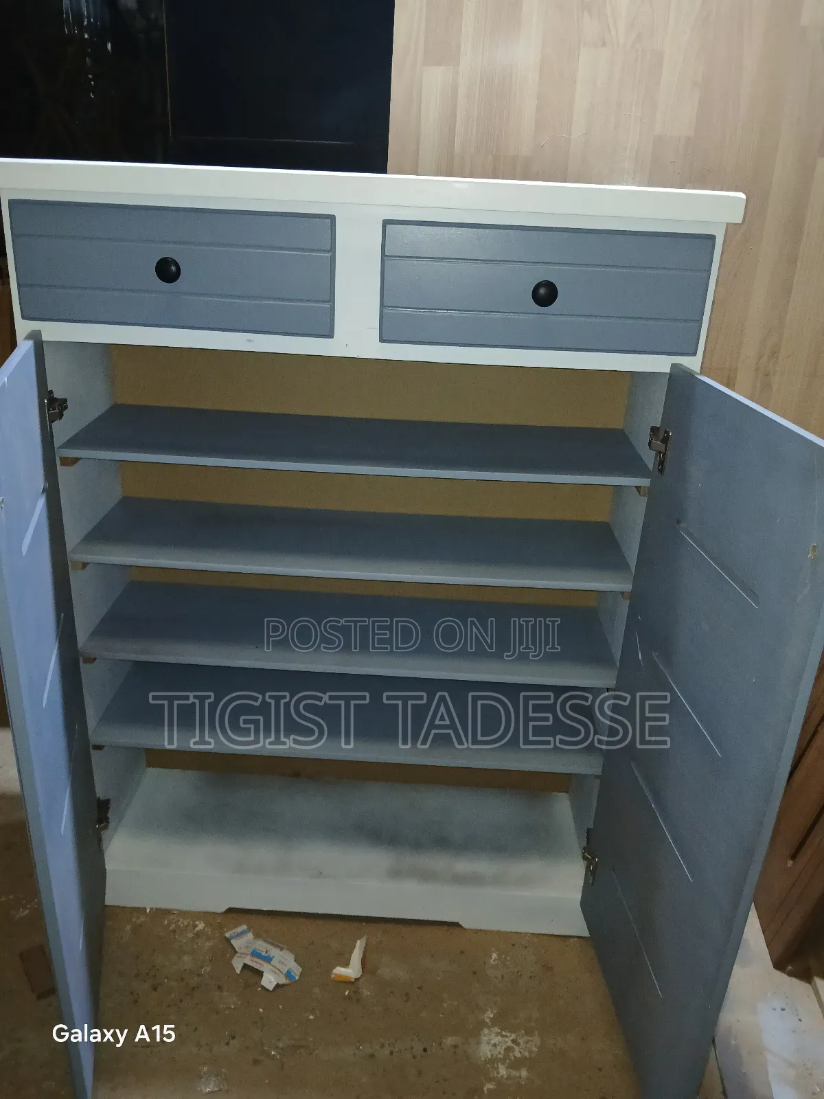 ጫማ መደርደርያ 1ሜትር በ ሜትር ከ 30