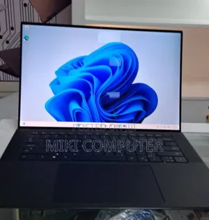 New Laptop Dell Precision 5550 16GB Intel Core I7 SSD 512GB