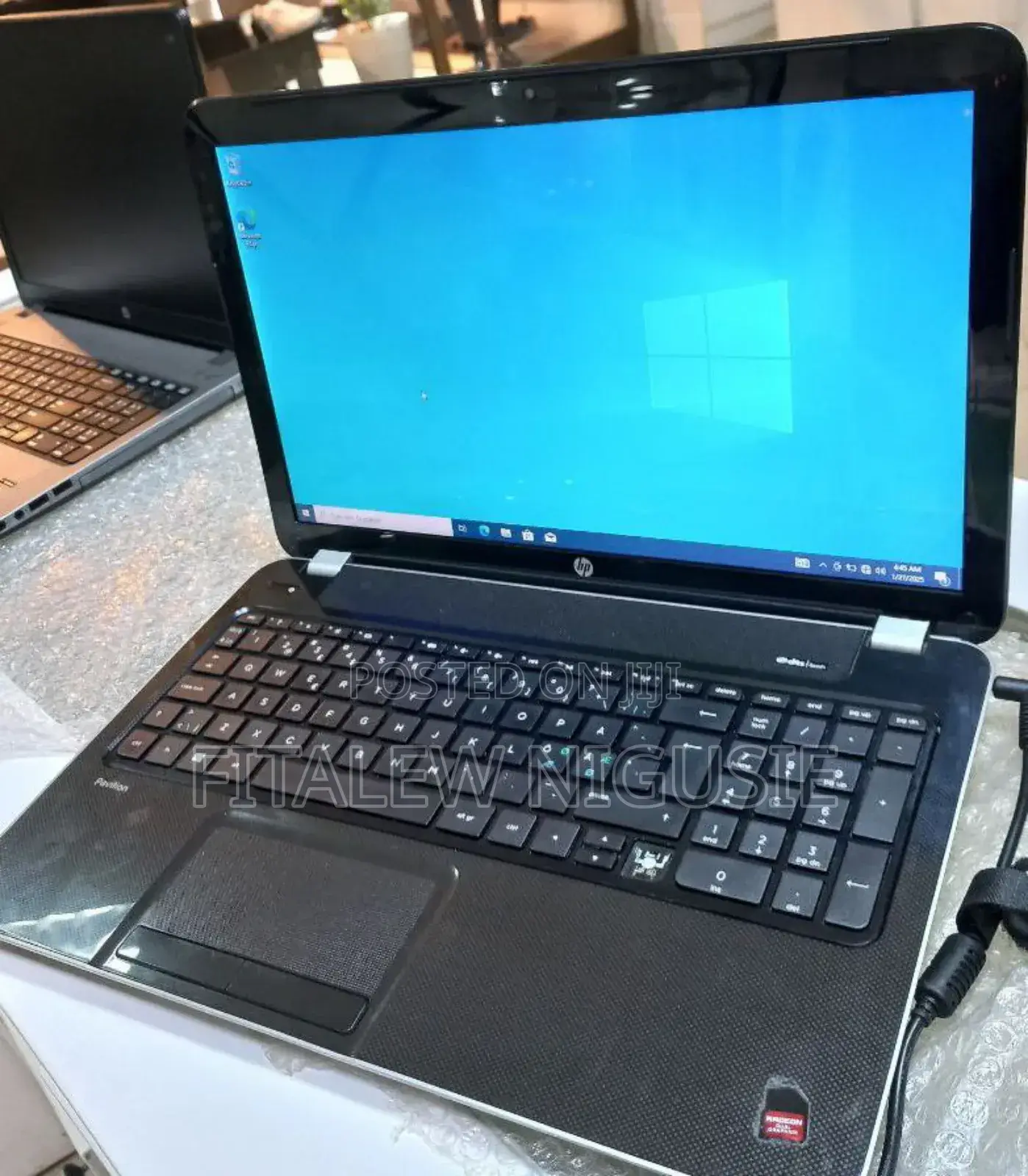 New Laptop HP Pavilion 15 8GB AMD A6 HDD 1T