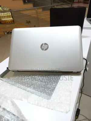 New Laptop HP Pavilion 15 8GB AMD A6 HDD 1T