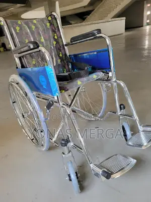 Kid's Wheelchair斗وwheelchair*罔 Combines Style and Durability