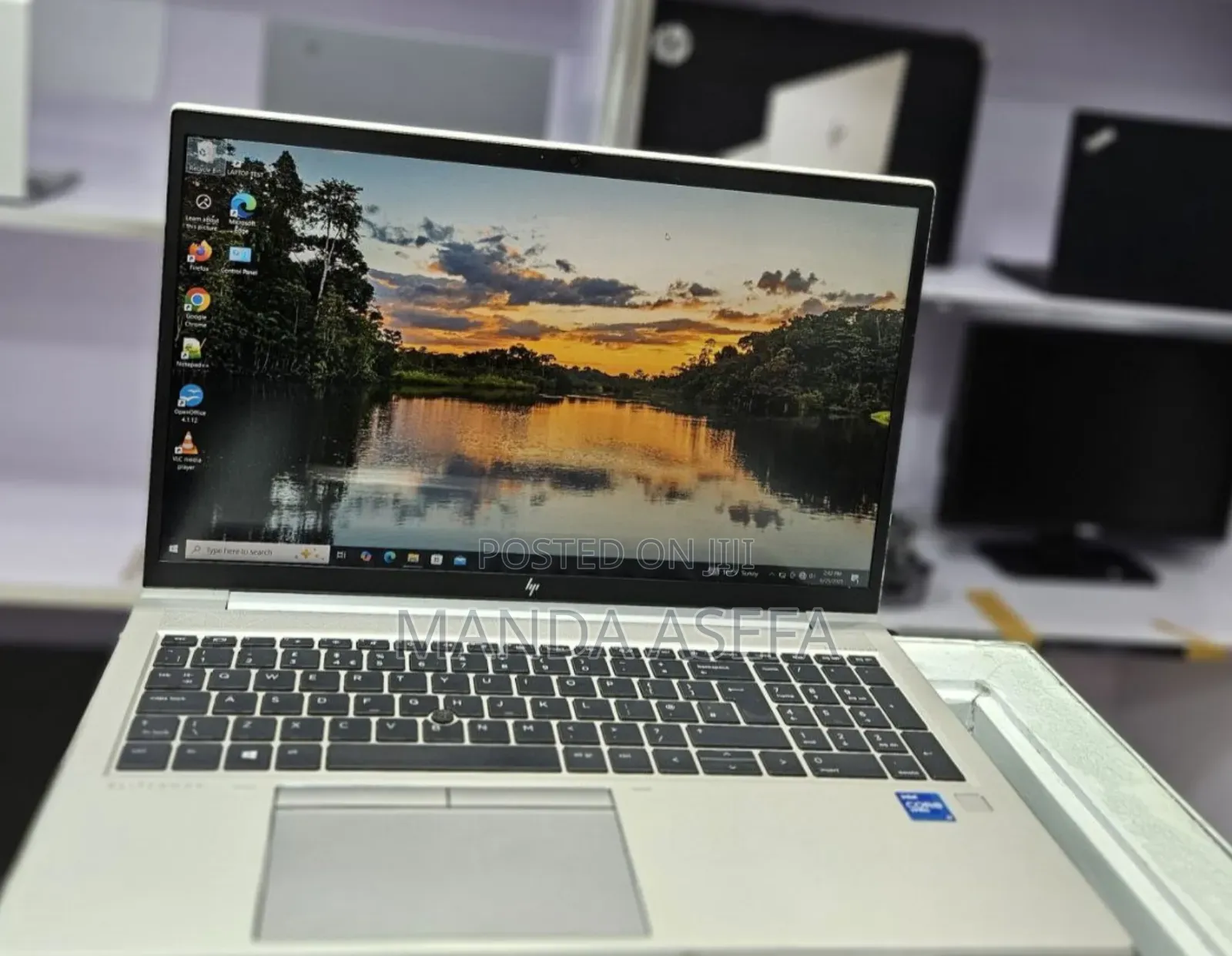 New Laptop HP EliteBook 850 G8 16GB Intel Core I7 SSD 512GB