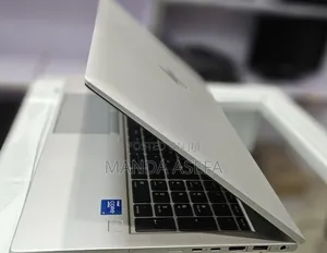 New Laptop HP EliteBook 850 G8 16GB Intel Core I7 SSD 512GB