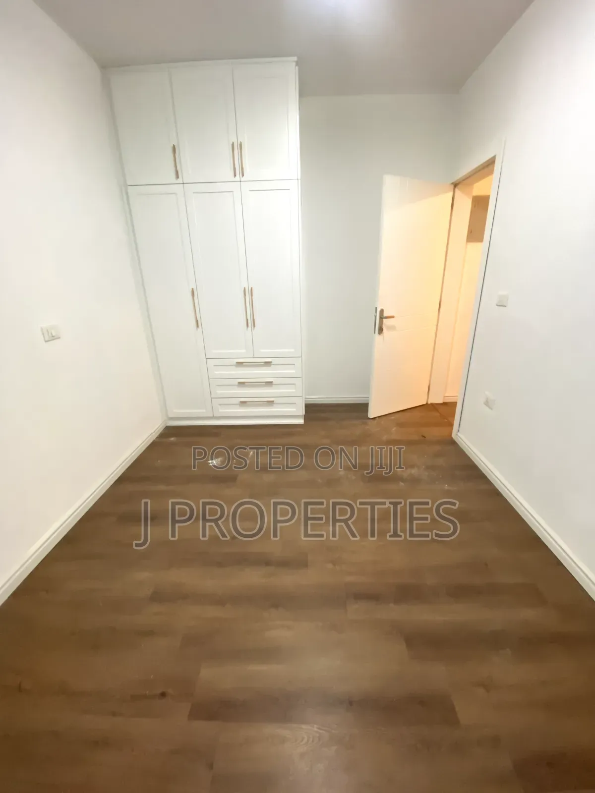 3bdrm Apartment in Kirkos for rent