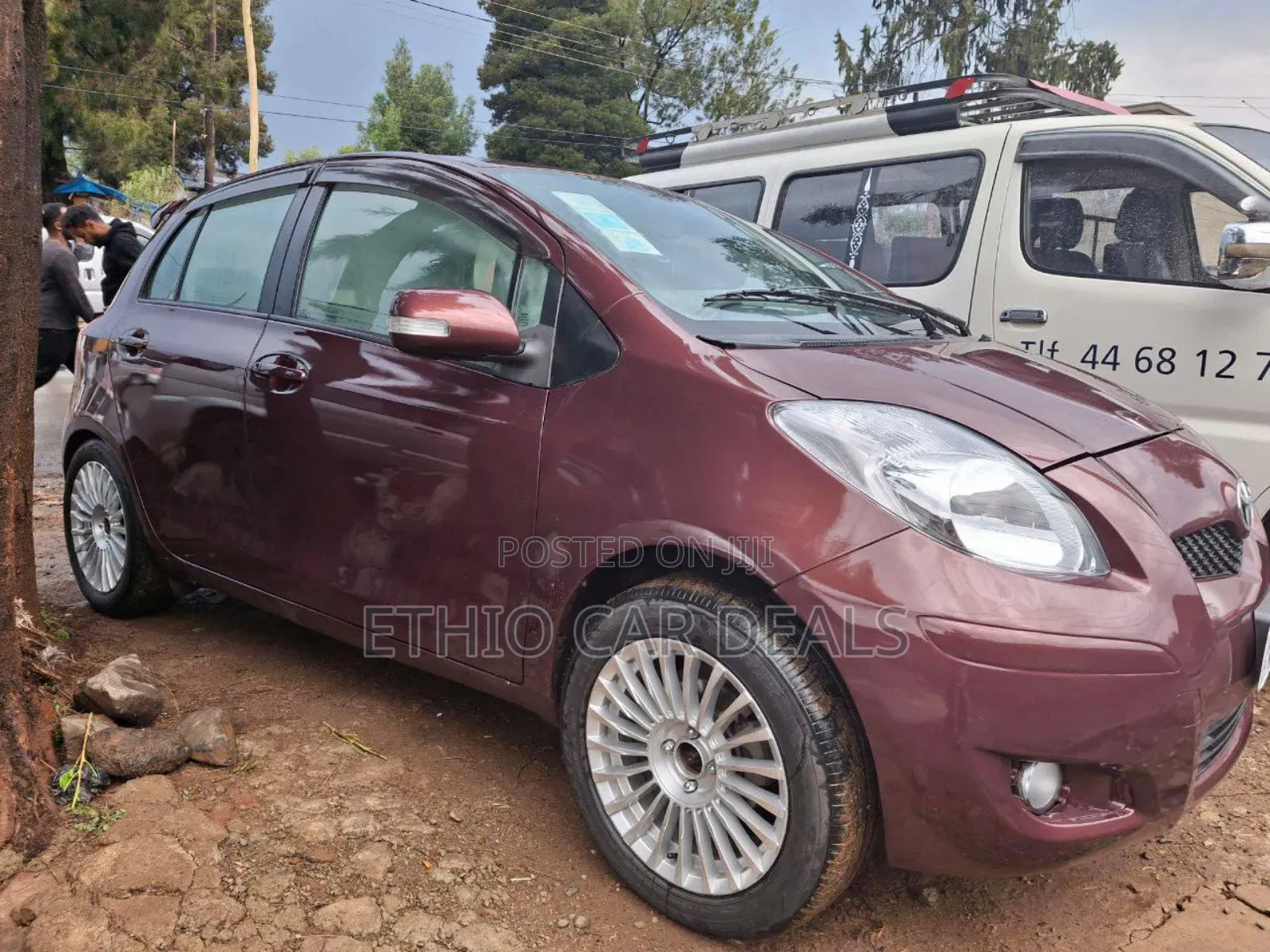 Toyota Yaris 2010 Red