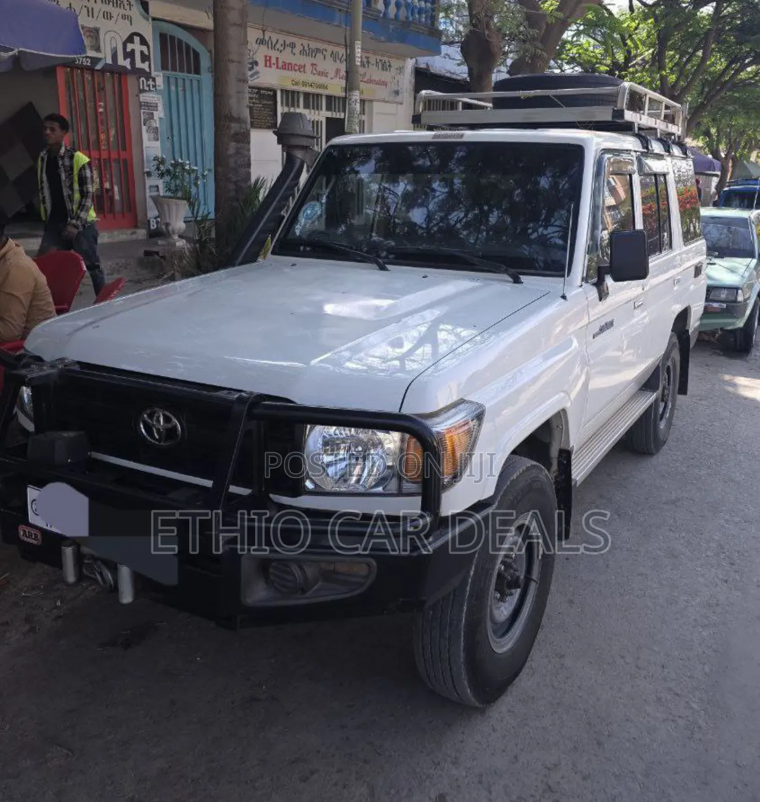 Toyota Land Cruiser 2018 White