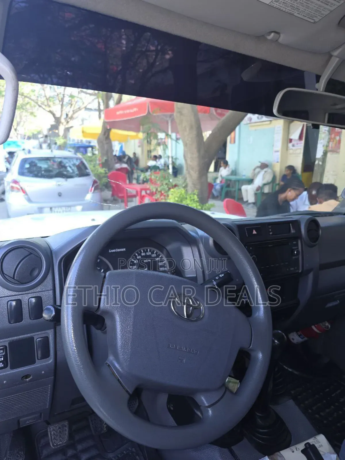 Toyota Land Cruiser 2018 White