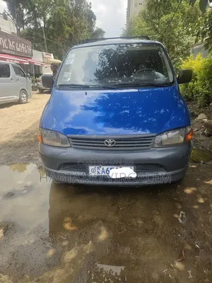Toyota HiAce 2003 Blue