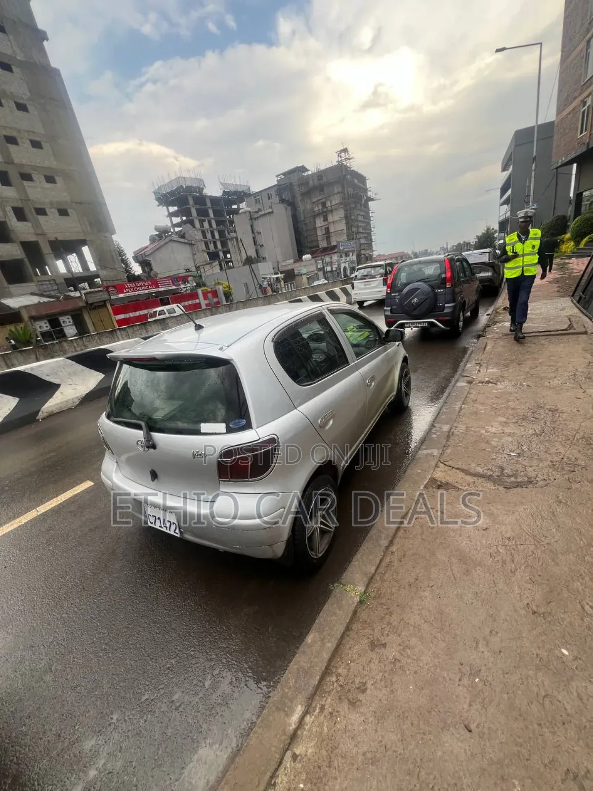 Toyota Vitz 2004 Silver
