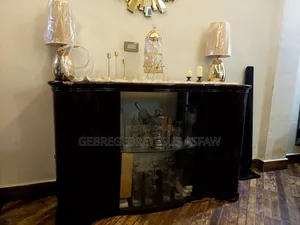 Photo - Salon Bar Cabinet