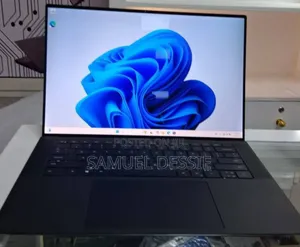 New Laptop Dell Precision 5550 16GB Intel Core I7 SSD 512GB