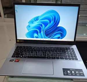 New Laptop Acer Aspire 3 16GB AMD Ryzen 7 SSD 512GB