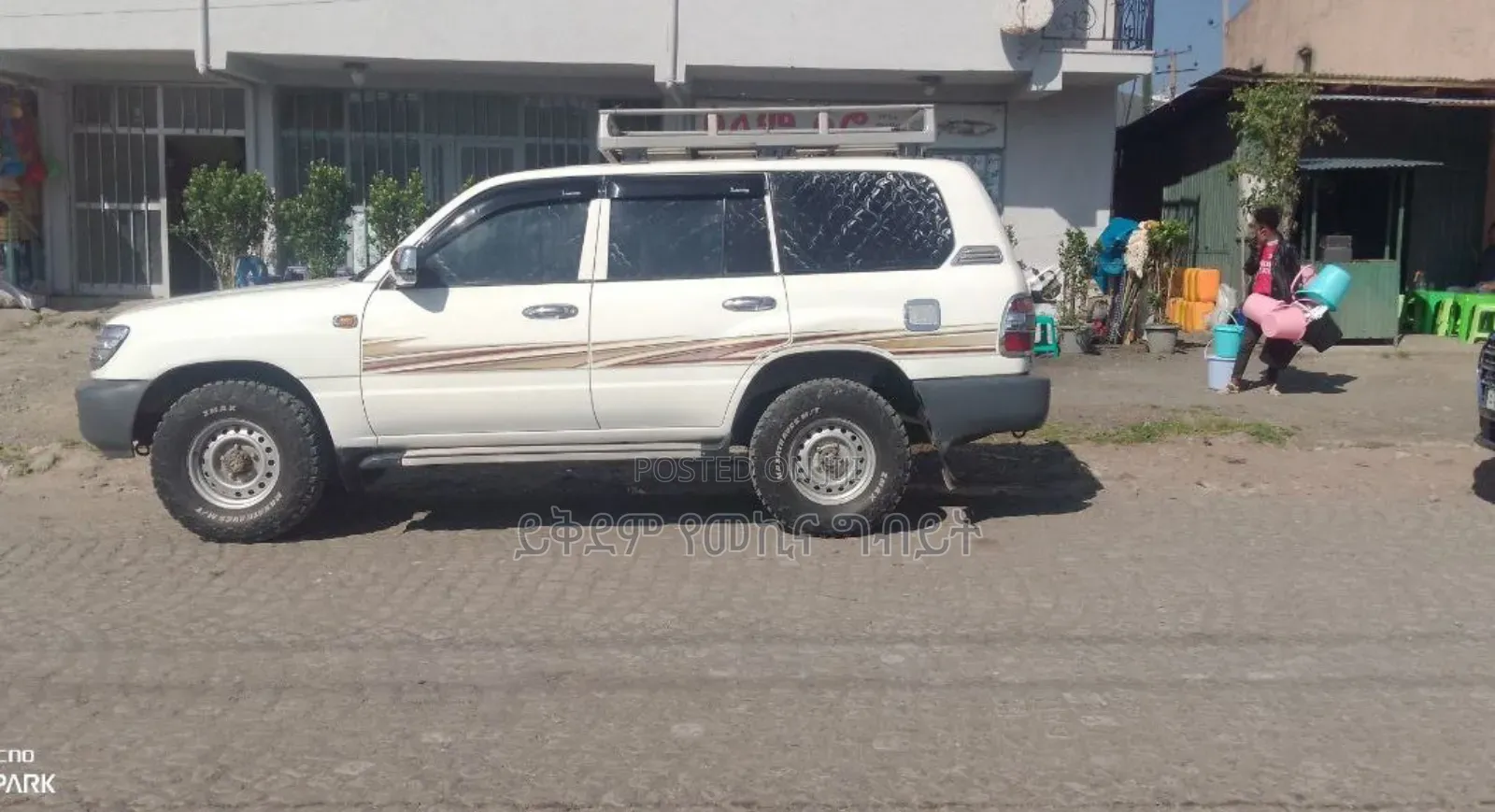 Toyota Land Cruiser 2006 White