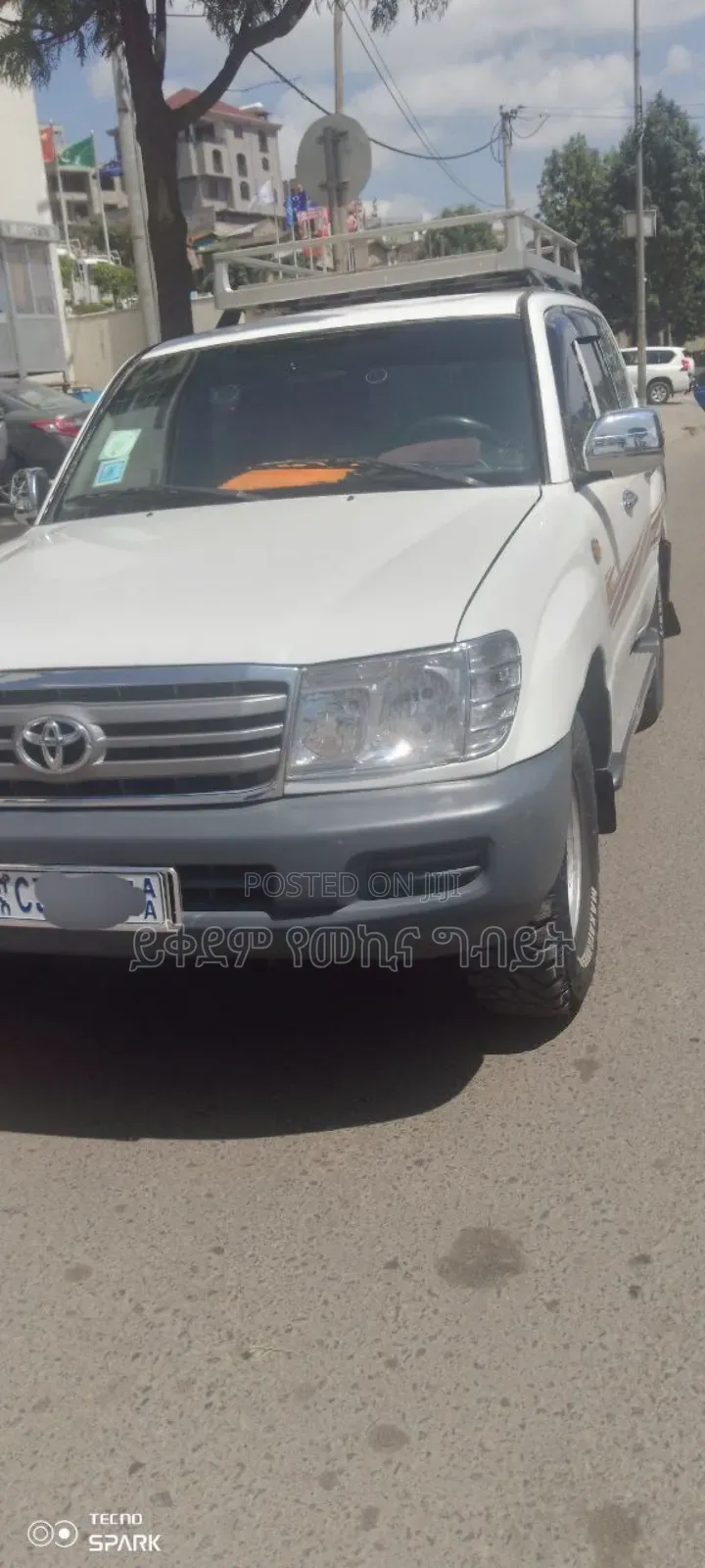 Toyota Land Cruiser 2006 White
