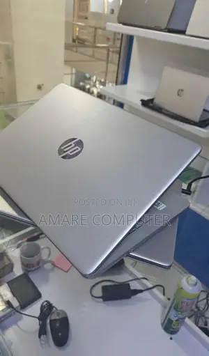 New Laptop HP Stream Notebook 16GB Intel Core I5 SSD 512GB