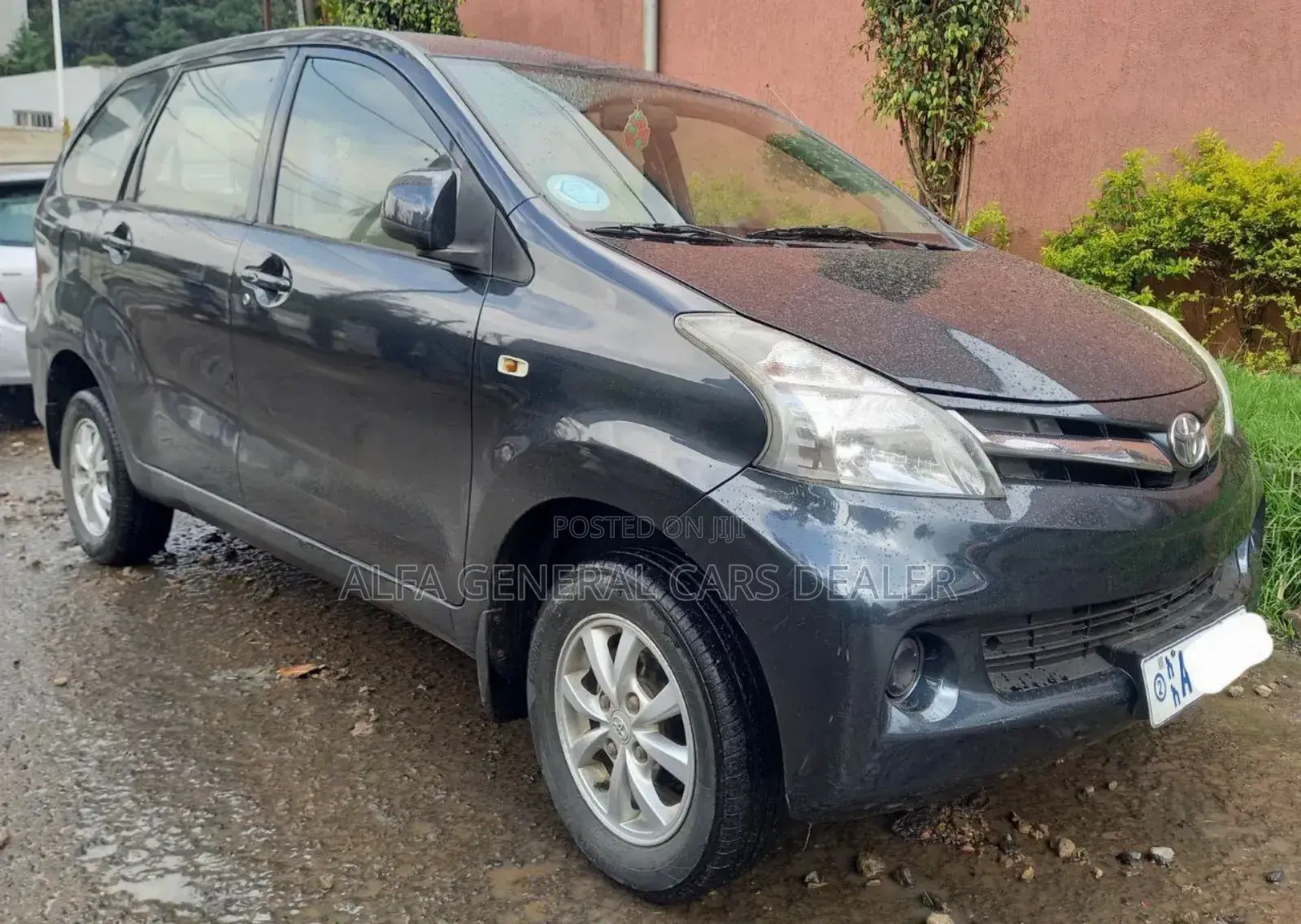 Toyota Avanza 2014 Black