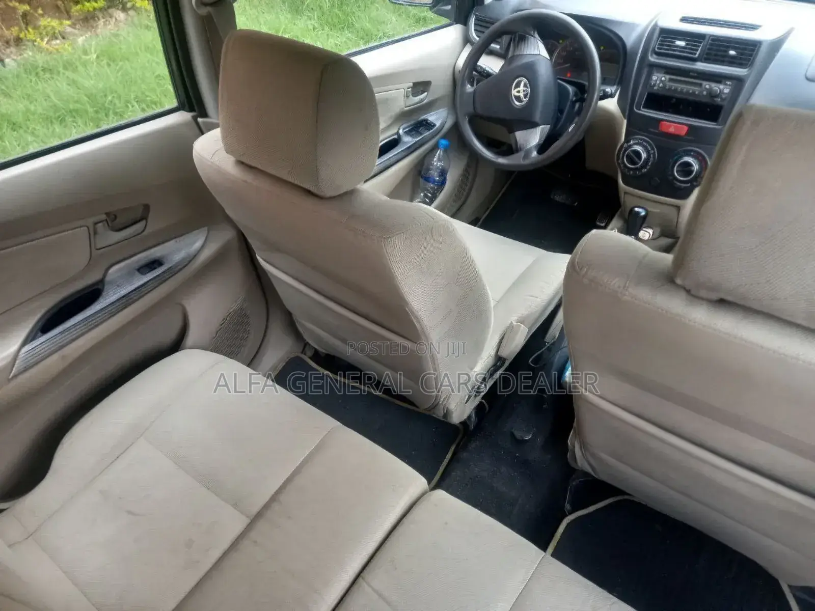 Toyota Avanza 2014 Black