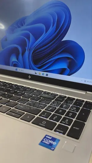 New Laptop HP EliteBook 850 G8 16GB Intel Core I7 SSD 512GB
