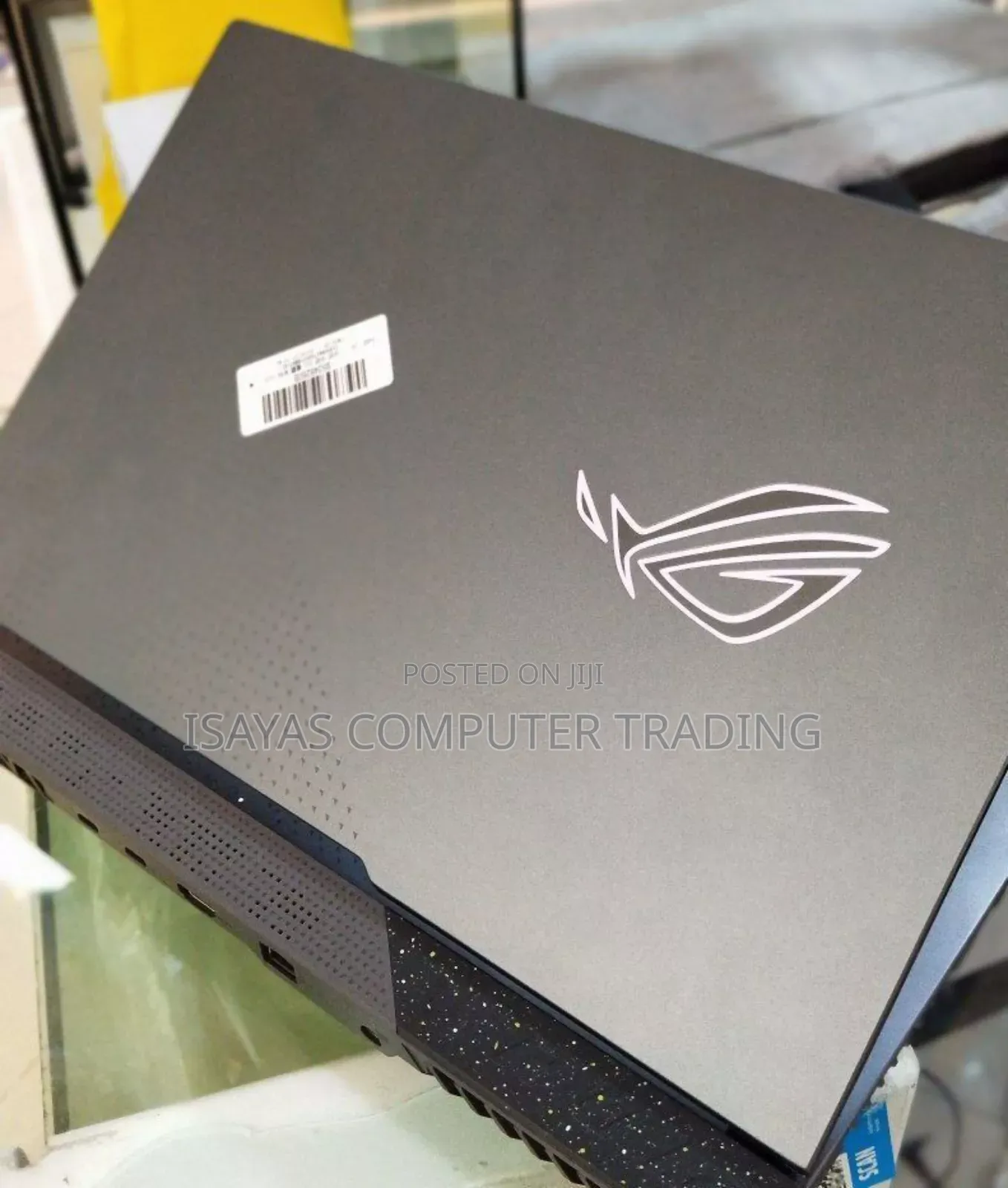 New Laptop Asus ROG Strix G15 16GB AMD Ryzen 9 SSD 512GB