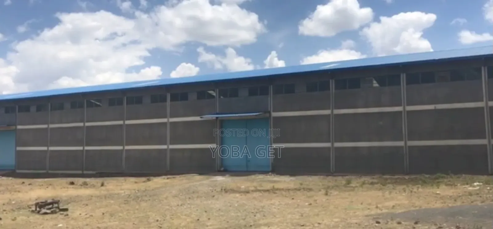 አስቸካይ የሚሸጥ መጋዘን